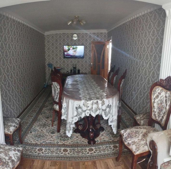 Срочно 3 комнатная квартира не далеко от Рисового базара (Бакалея)