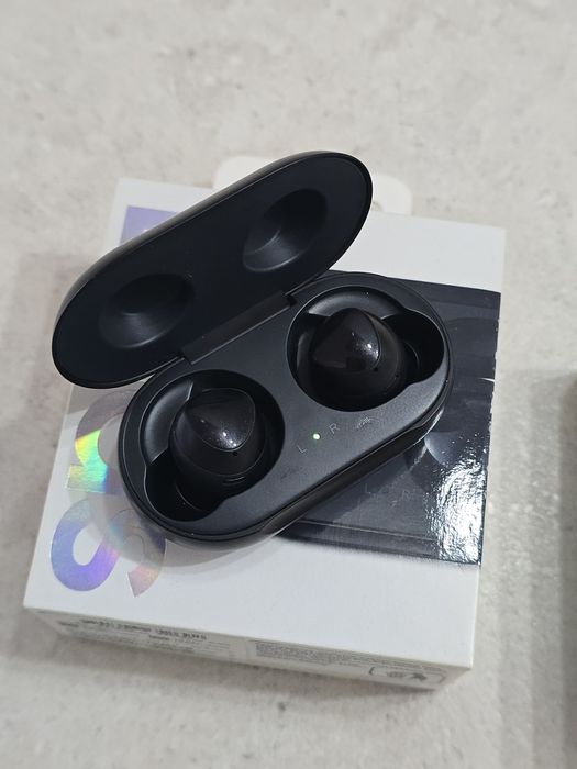 Слушалки Samsung Galaxy Buds - първия модел (SM-R170)