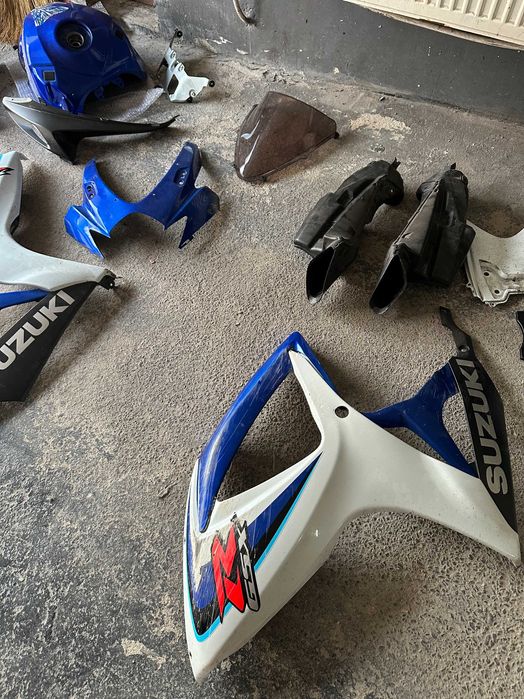SUZUKI GSXR-600/750 K6 K7 K8 K9 L0 - части