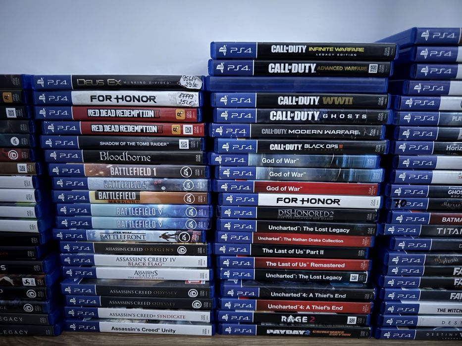 Pachet jocuri Playstation 4 si 5 Lot
