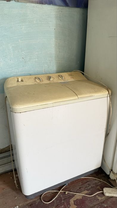 Газ , стиралка , холодильник, двери