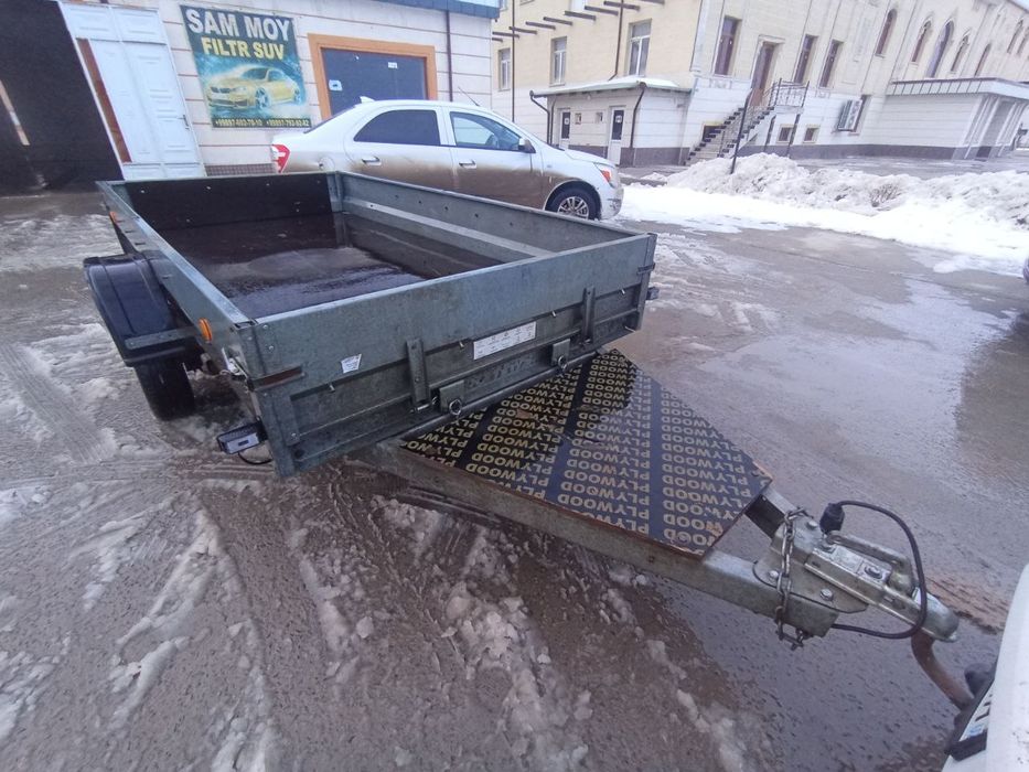 Трриллер сотлади