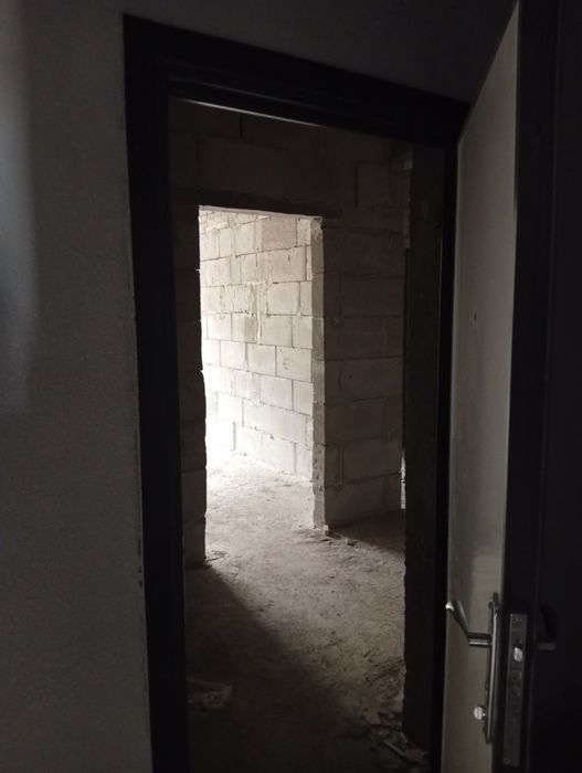 Янги бозор оркаси ИСФАН дом Асака банк 10 этаж каробка. Дом 13 этажли