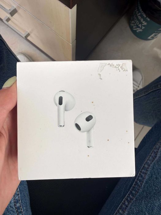 Apple AirPods 3rd Gen – оригинални