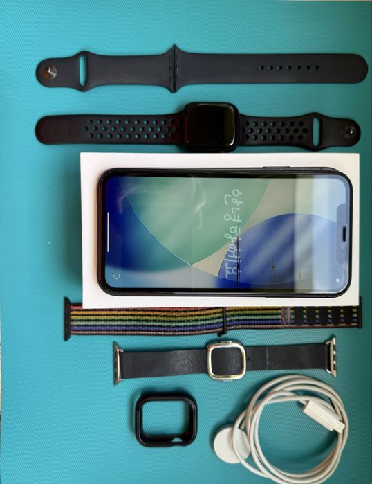 Apple  Phone 11 и Apple Watch Series 7
