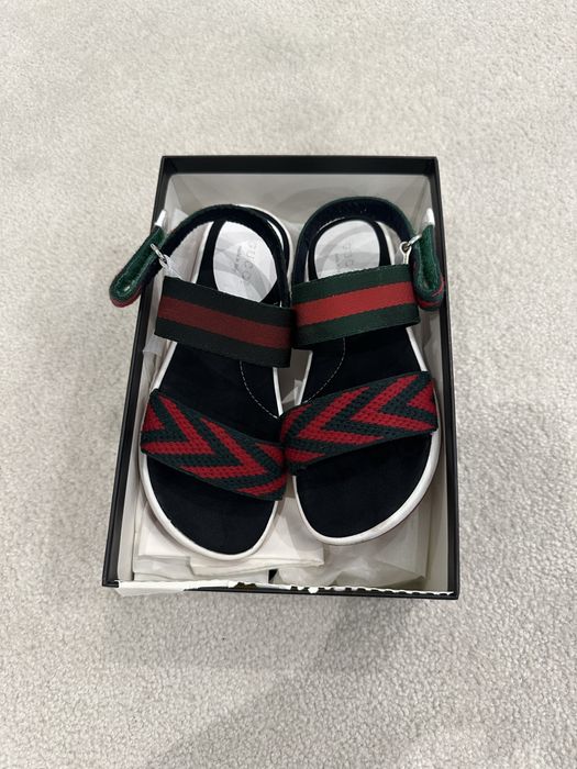 Детски кожени сандали за момиче на Gucci