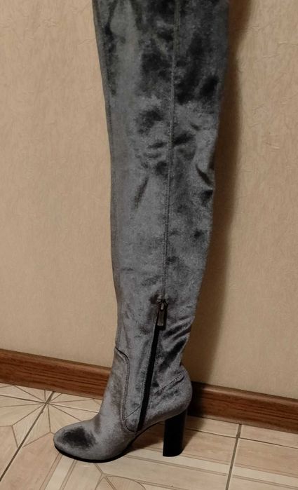 Новые велюровые ботфорты