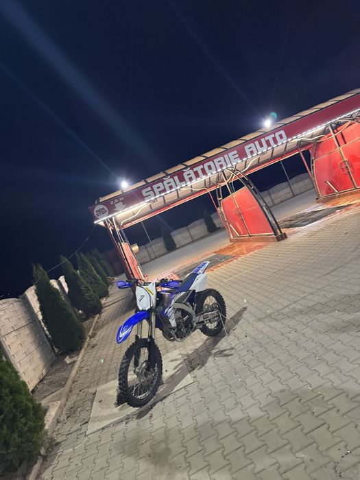 Se vinde yamaha yz 450