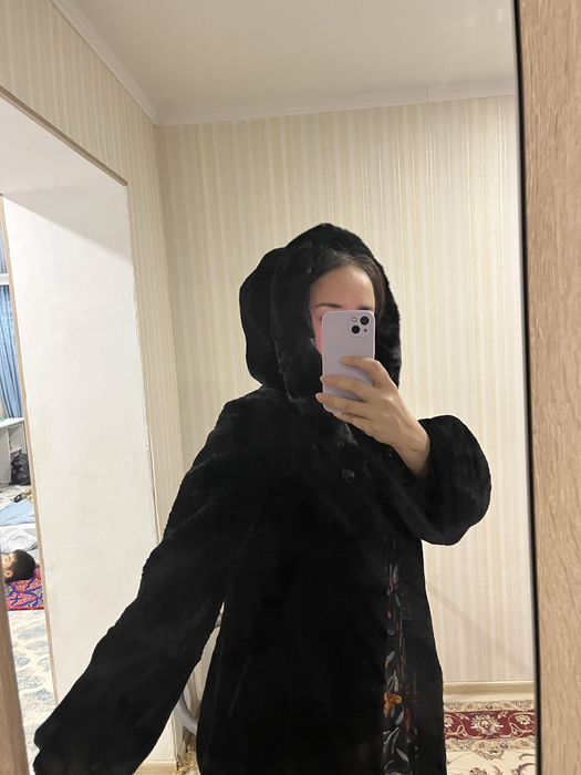 Продам мутоновую шубу