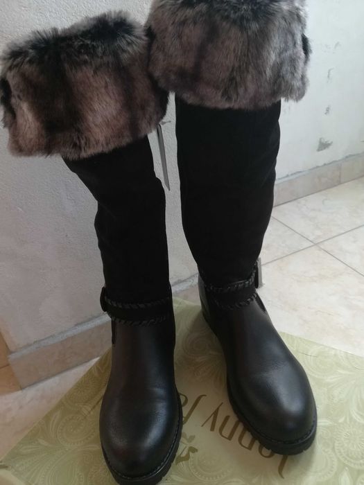 Дамски ботуши номер 37