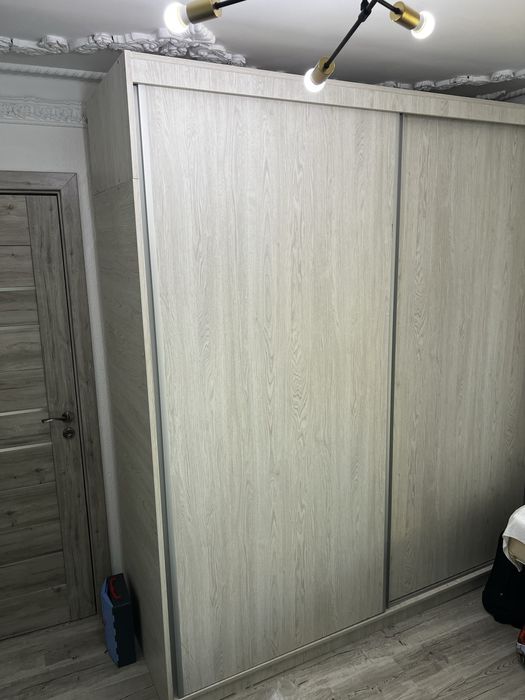 Particular, inchiriez apartament 2 camere  Metrou Titan