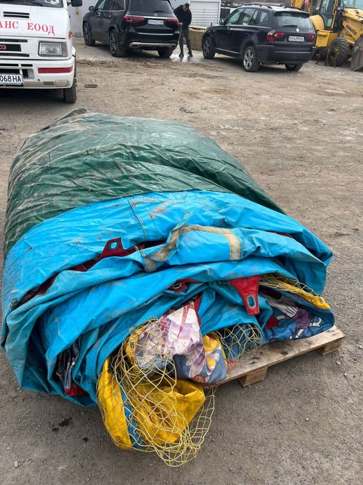 Надуваем батут Спондж Боб