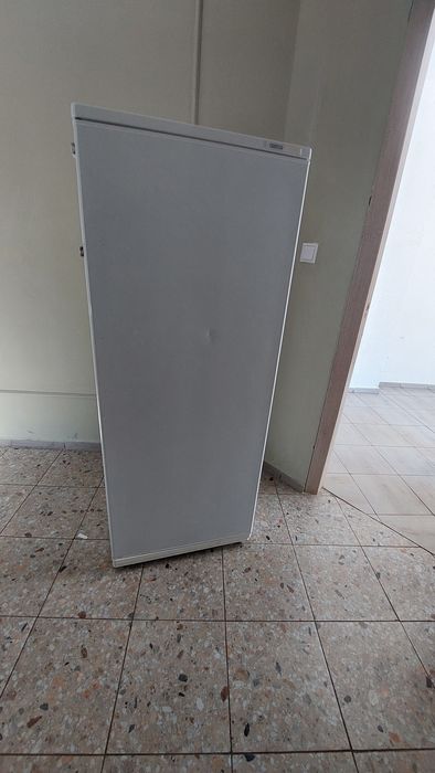 Холодильник в отличном состояний