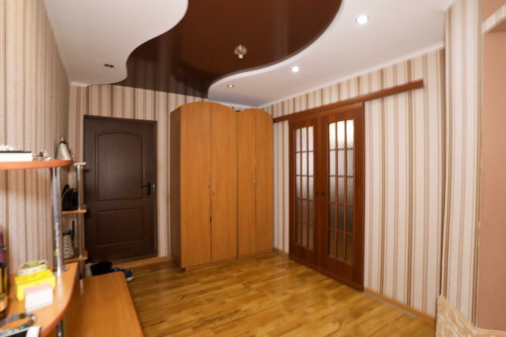 3- комнатная 80 кв.м.