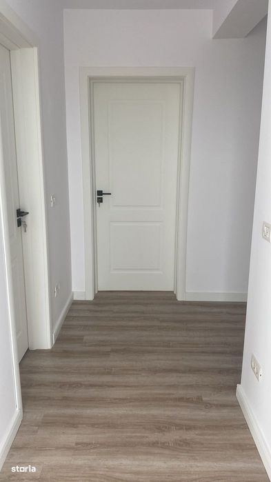 Vila P +E spate parc