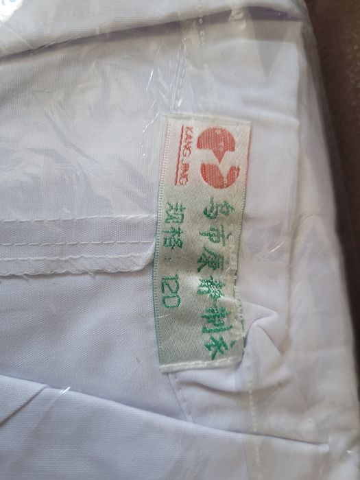 Медициналық халаттар / Медицинские халаты