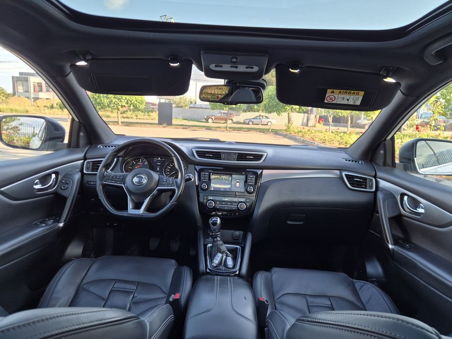 Nissan Qashqai Tekna + 1.5D 115CP 2019 FaceLift Piele/Panoramic/Led/Bose/Side assist /Distronic