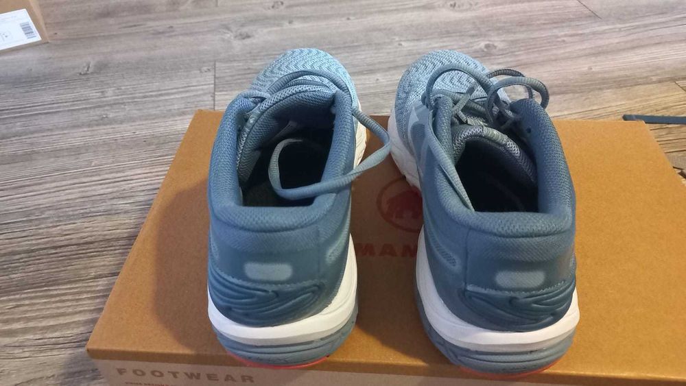 Нови маратонки Mizuno