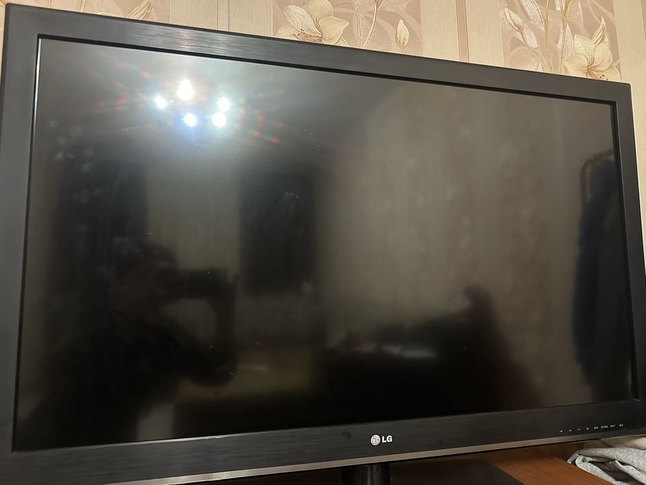 Телевизор продам