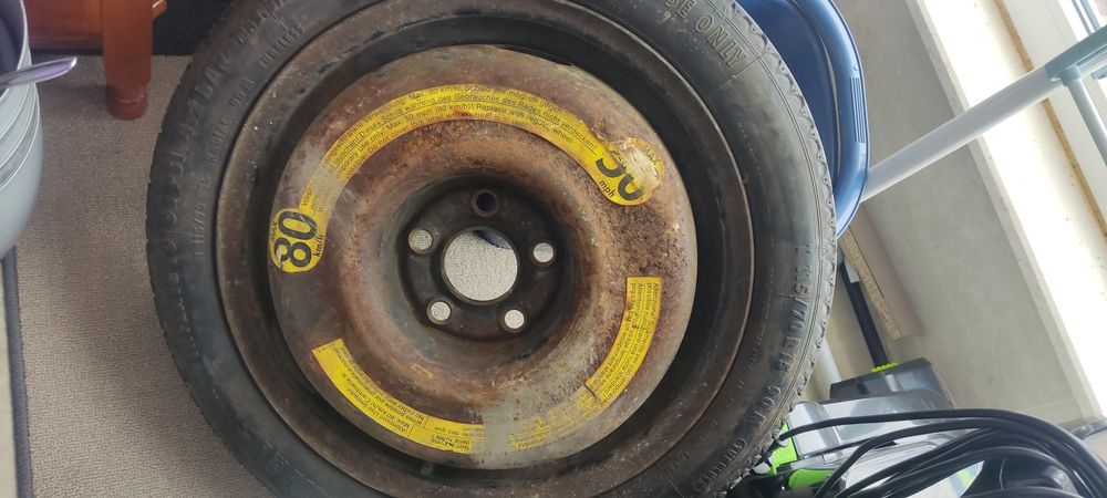 Резервна гума "патерица" 115/70 R15