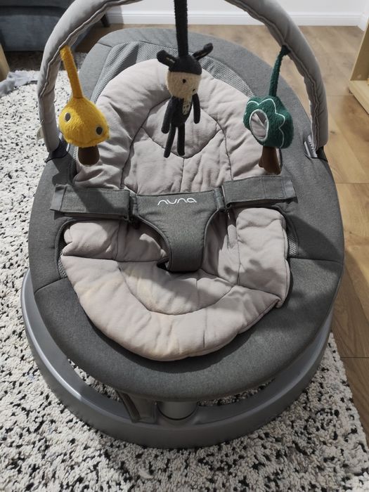 Nuna Leaf cu bară de jucării originală