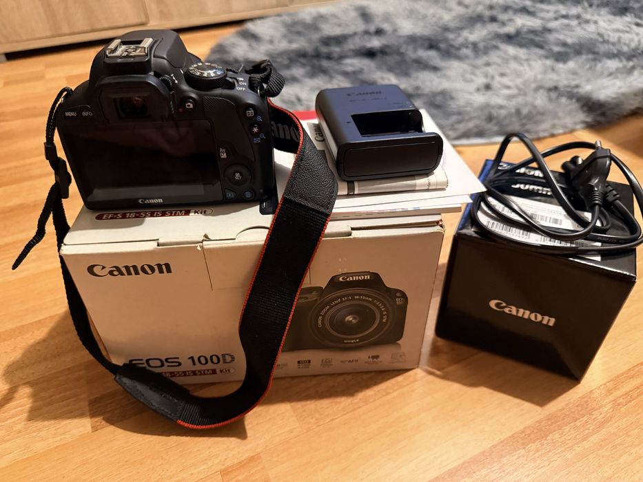 Vand Canon EOS 100 D