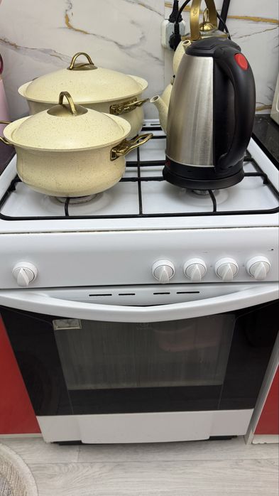 Продаю мебель и газ