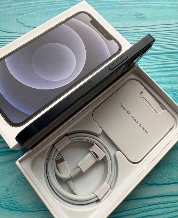 iPhone 12 mini • 98% Bateria