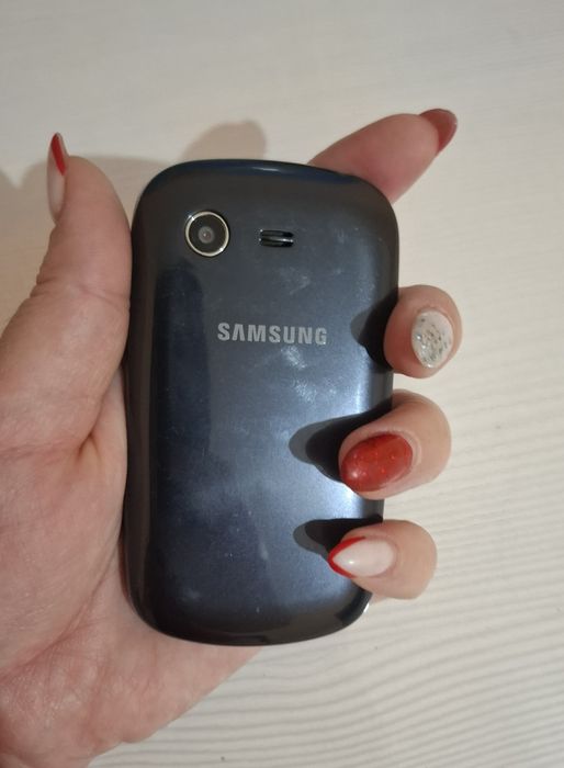 Samsung телефоны сатылады.