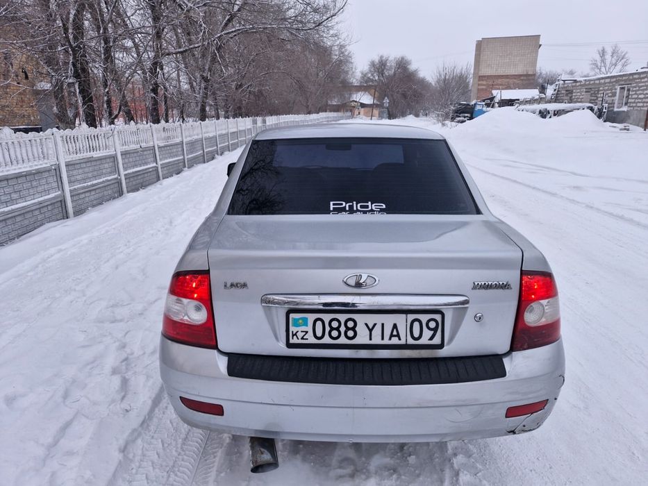 Приора 2009 год сидан