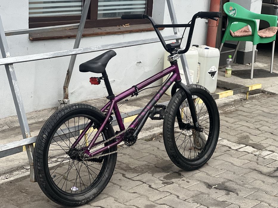 Bmx mision original intretinuta
