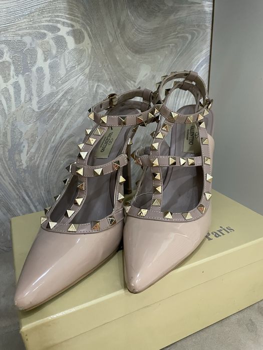 Продам летние туфли