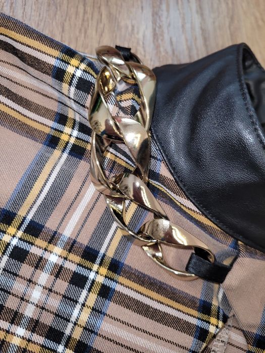 Нова блуза на Lucy