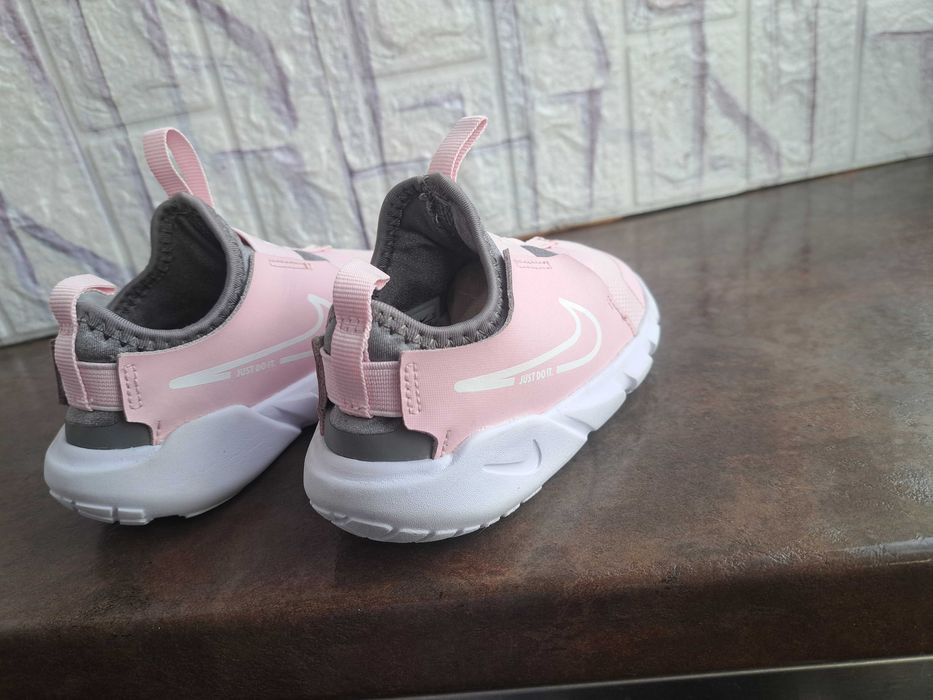 детски маратонки Nike ,спортни обувки,кецове,найк,номер 26