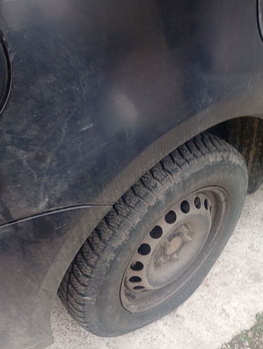 Vând Turan 1 9 dizel ,mașina se află an Bacău asigurare un an ITP valabil rovinieta un an