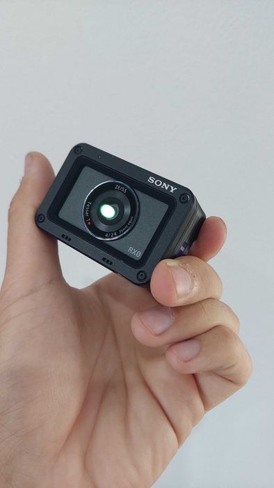 Camera de actiune Sony Rx0 Mark I