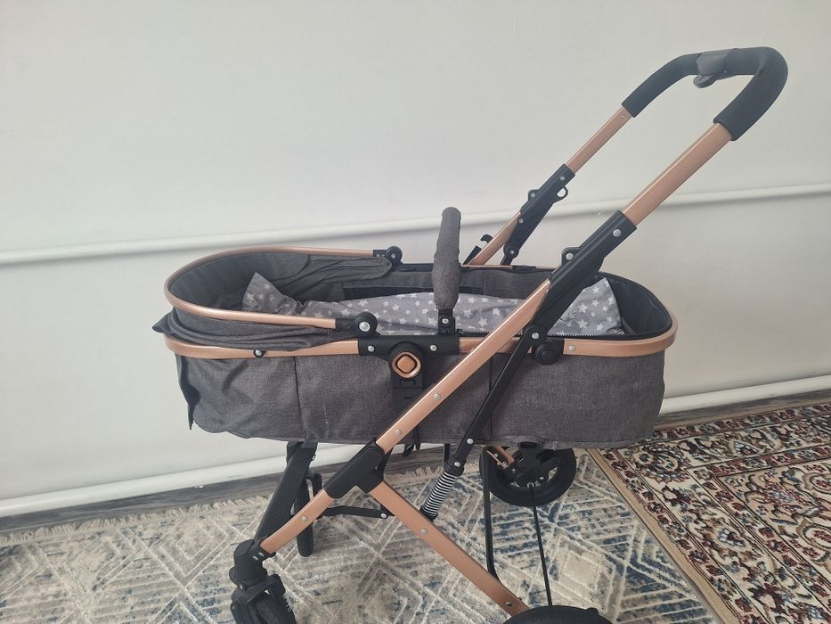 Продаётся детская коляска