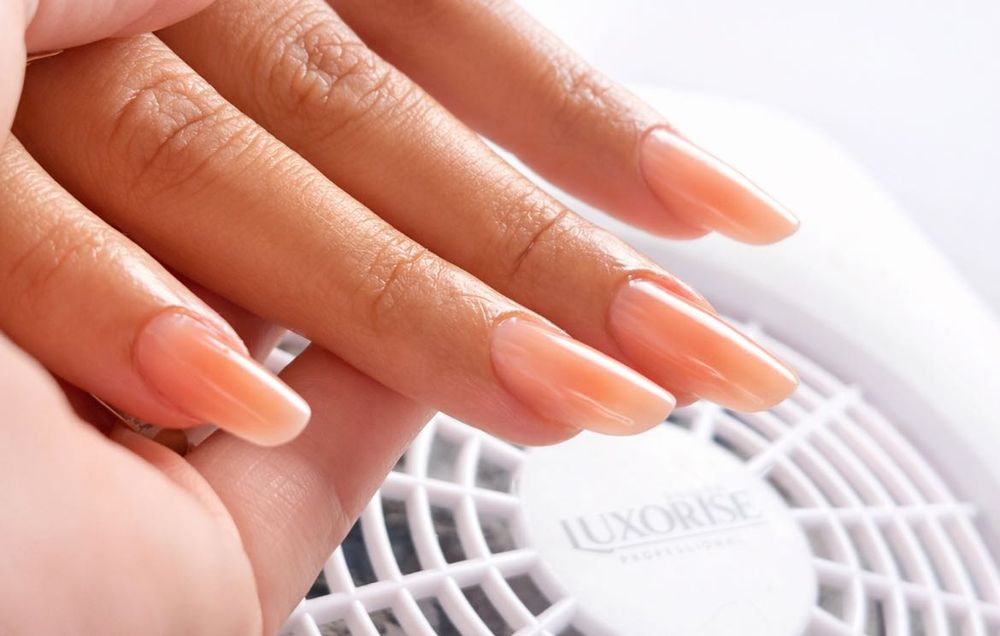 Tehnician unghii începător | Prețuri mici