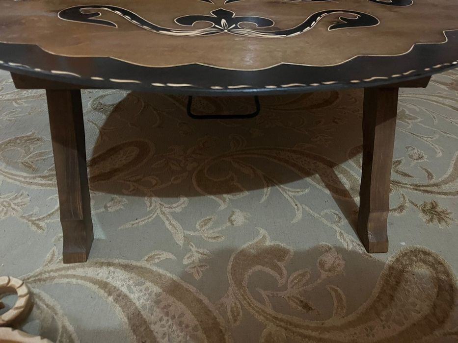 Национальный стол