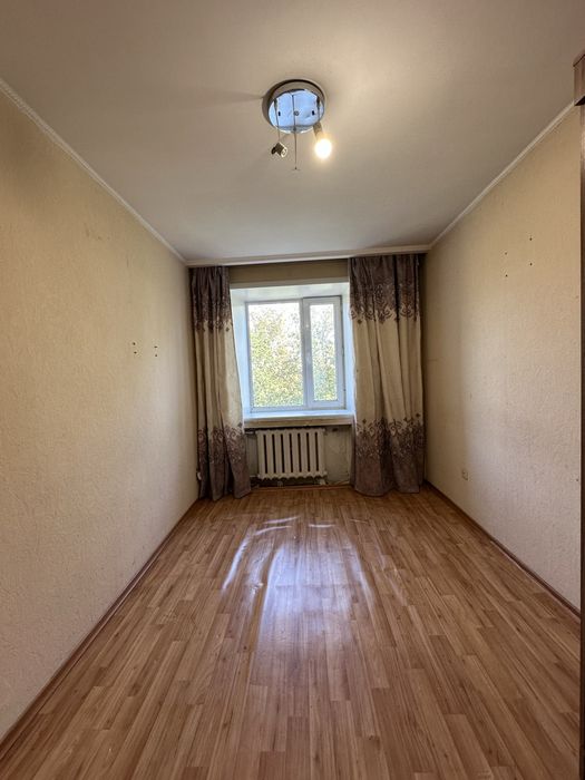 Продается 3-х ком квартира в районе Бани