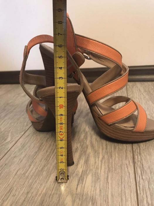 Sandale Geox piele marime 38 aproape noi