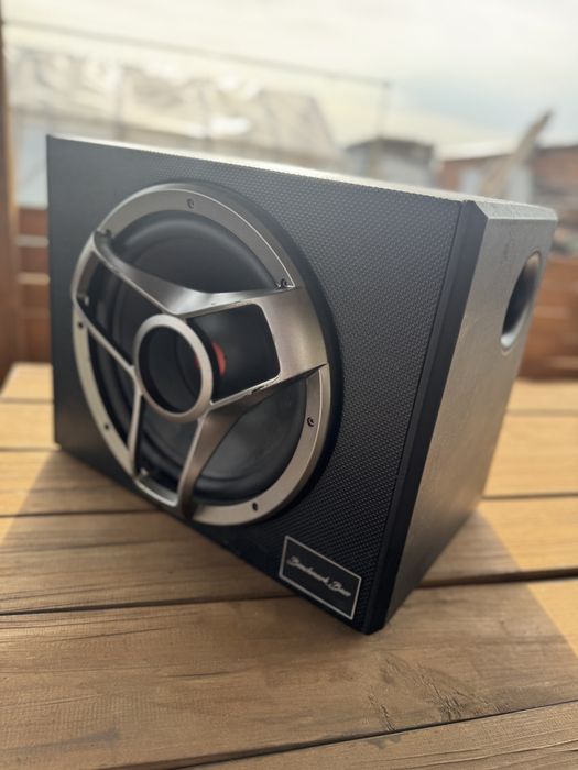 Продам сабвуфер б/у, в отличном состоянии