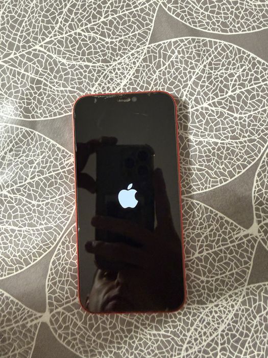 Iphone  12 запазен 256гб