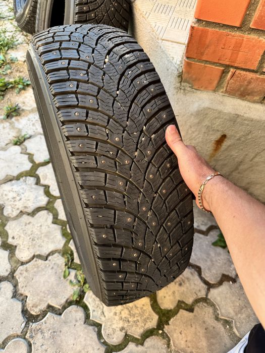 Комплект TRIANGLE ICE LYNX 235 - 65 - R17 шипы