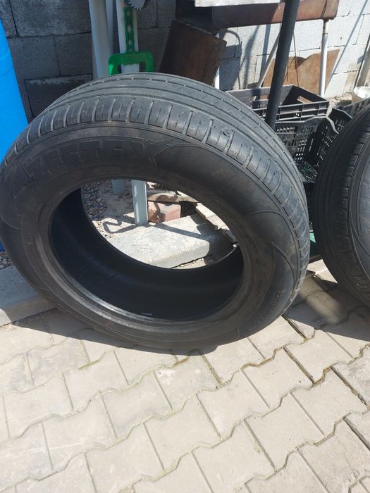 Продам летнию резину