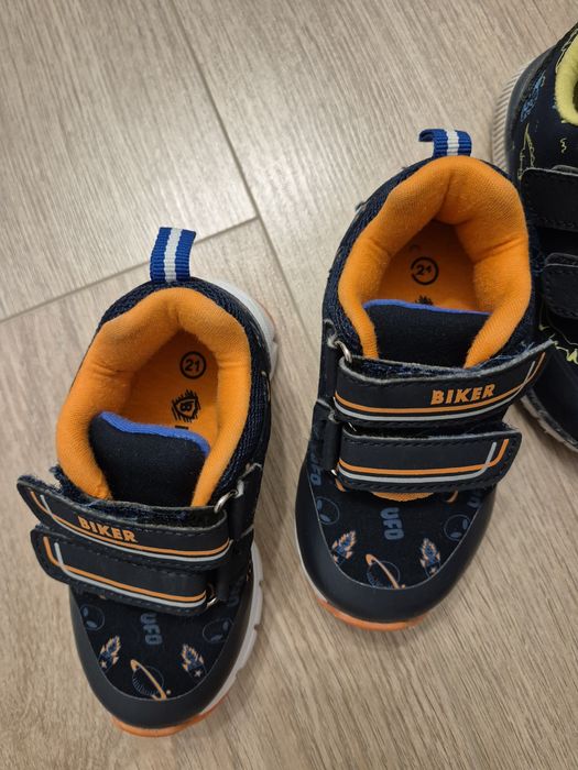 Детские кроссовки 21 размер