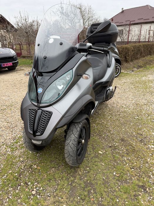 Piaggio mp3  ( cat B)