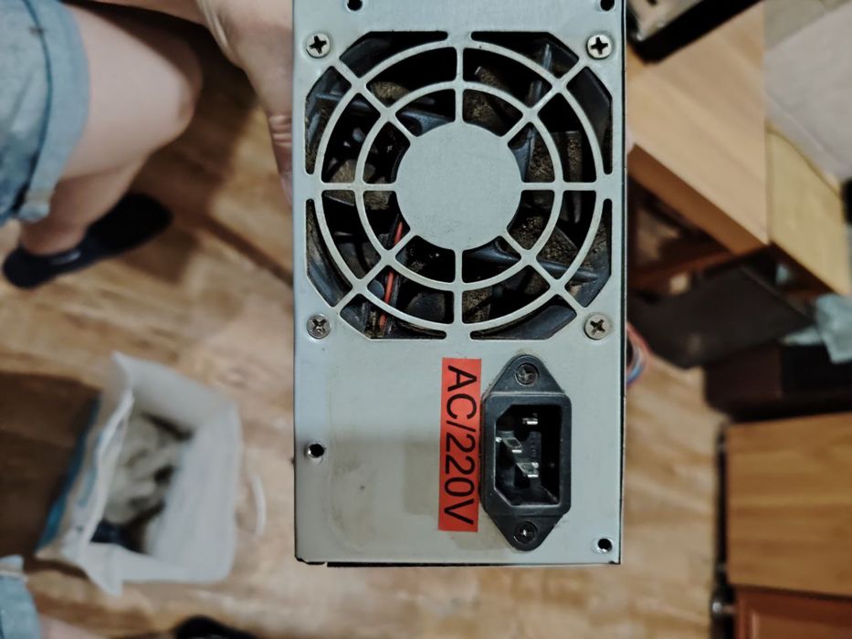 Пк домашний,  все работает хорошо манитор 27