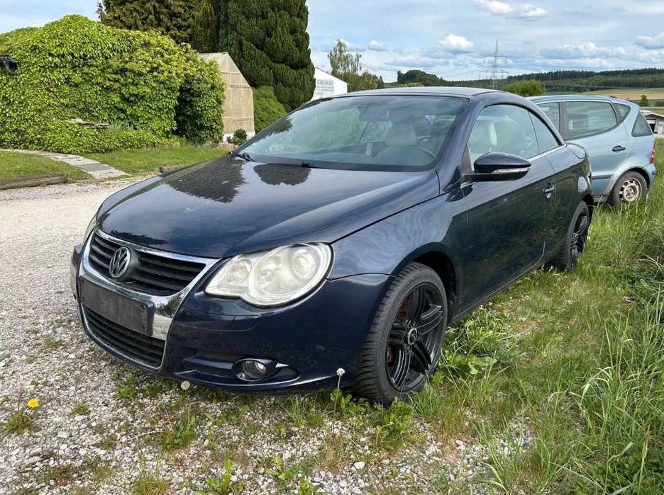 Piese VW Eos 2009 motor 1.4 TSI cod CAVE , fata completa: bara fata aripi faruri xenon capota motor , usi , decapotare