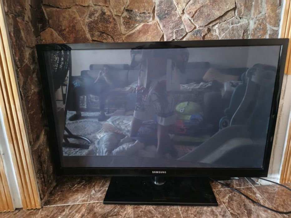 Продаем телевизор